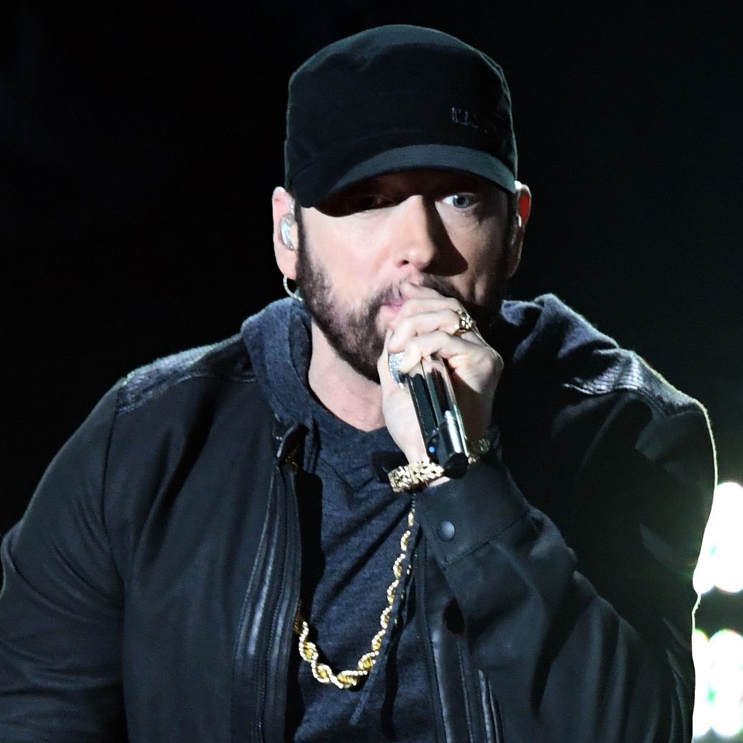 The Best Reactions To Eminem S Surprise Oscars Performance E Online Ca